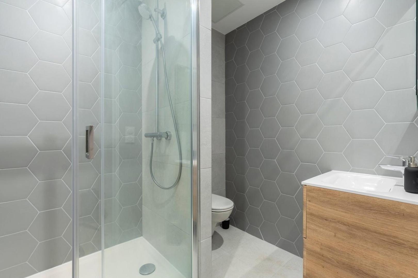 Renovated 1 Bedroom Apartment 里尔 外观 照片